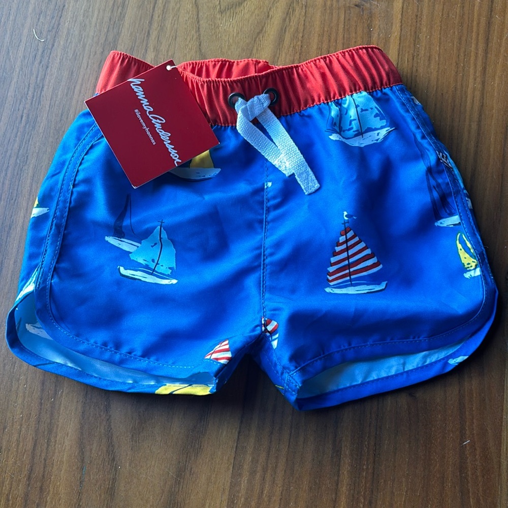 New with tags Hanna Andersson 12-18 m, size 75 boys bathing suit.